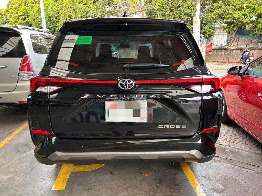 Toyota Veloz Cross Top 2025 odo 3.100Km Xe hãng. Mua bán Ô tô tại Quận Tân Phú Tp Hồ Chí Minh được đăng bởi TRƯƠNG THANH TUYỀN hình 5