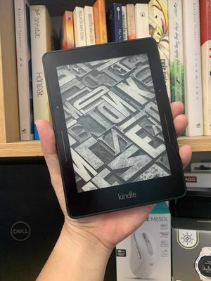 Kindle Voyage, 4gb đen, màn hình đẹp. Mua bán Máy tính bảng tại Quận 5 Tp Hồ Chí Minh được đăng bởi PHAN MINH MB