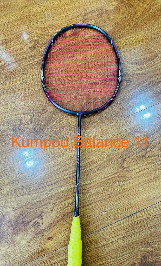 Vợt cầu lông Kumpoo Balance 11 likenew