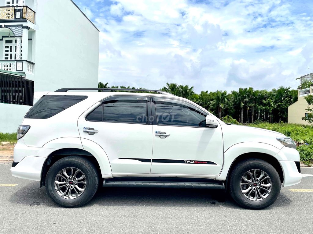 BÁN FOTUNER PHIEN BẢN TRD TỰ ĐỘNG , XĂNG , 2 CẦU. Mua bán Ô tô tại Huyện Củ Chi Tp Hồ Chí Minh được đăng bởi Lương mạnh tuấn hình 2