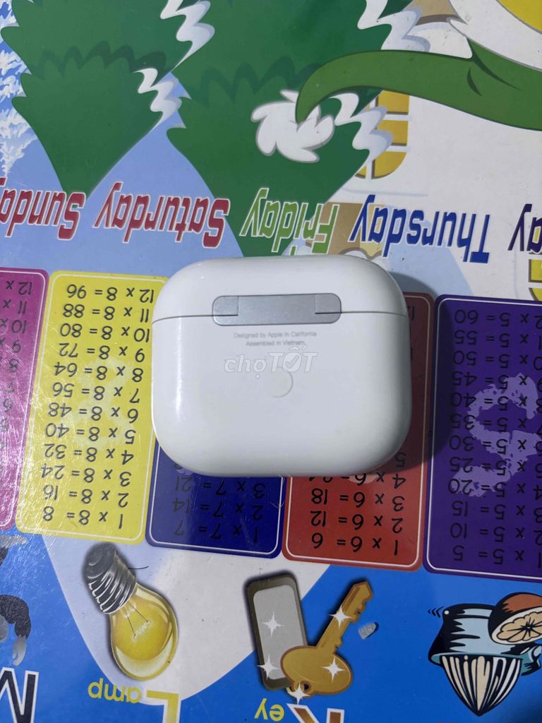 Tai nghe Apple Airpods 3 Trắng. Mua bán Tivi, Âm thanh tại Huyện Tân Phước Tiền Giang được đăng bởi Trần Phi  hình 1