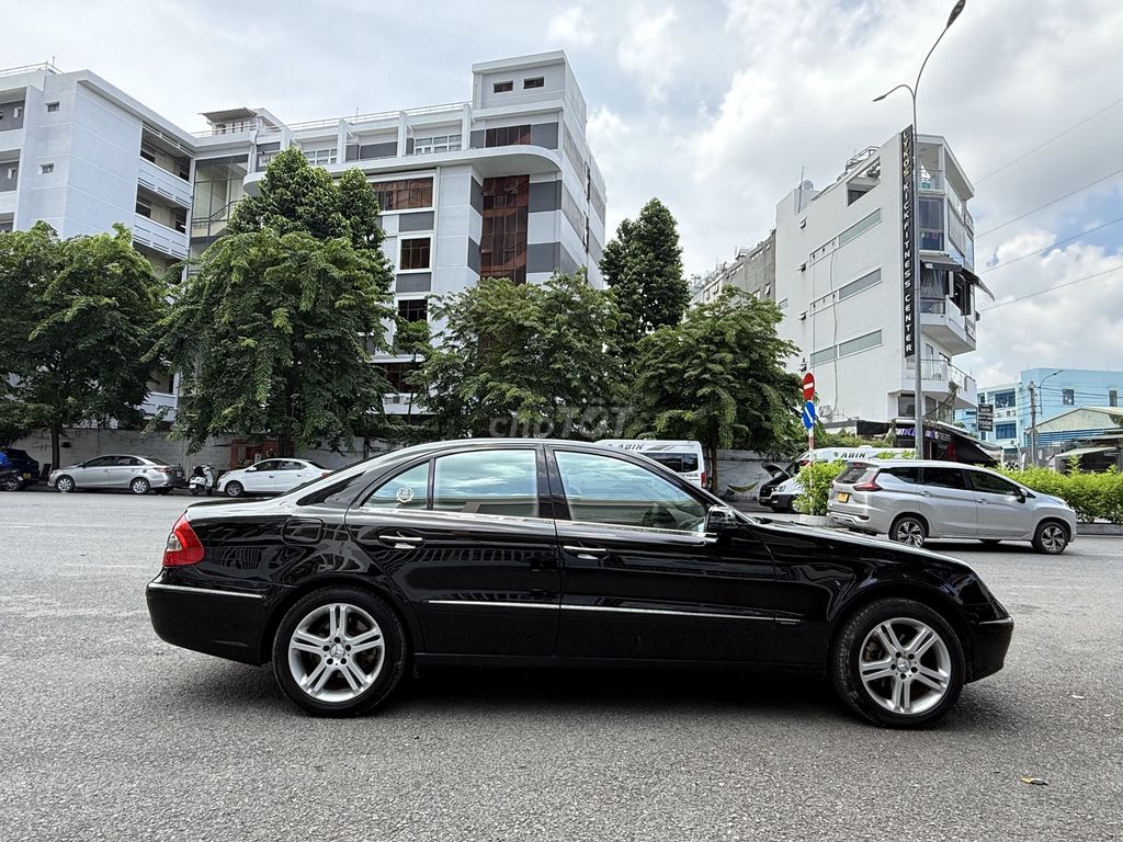 Mer E280 đời 2006 xe đẹp chính chủ bán. Mua bán Ô tô tại Quận Tân Bình Tp Hồ Chí Minh được đăng bởi Minh Đức hình 6