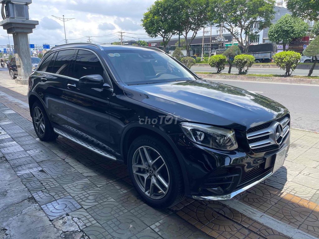 ✅GLC300 4MATIC sx 2018 - 105,000 km. Mua bán Ô tô tại Quận Tân Bình Tp Hồ Chí Minh được đăng bởi Nguyễn Văn Lâm hình 3