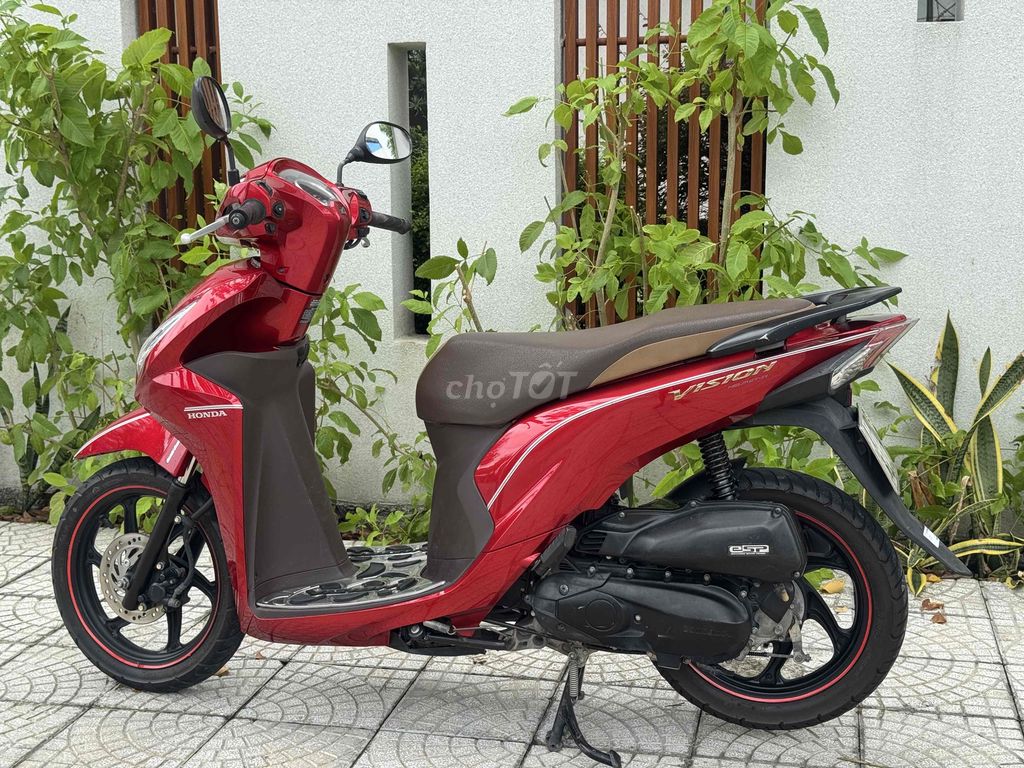 Honda Vision 2019 Красный продажа или обмен