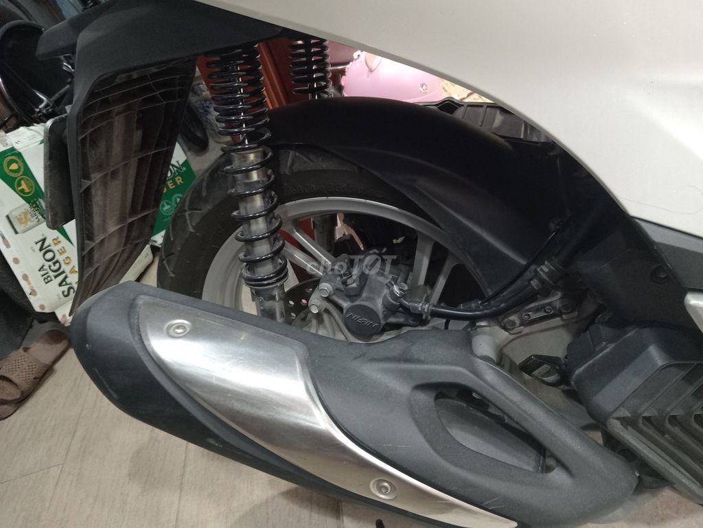 Honda SH Trắng 150i, đời 2020 ABS - 8000 km. Mua bán Xe máy tại Thành phố Thủ Đức Tp Hồ Chí Minh được đăng bởi Tùng Nguyễn hình 3