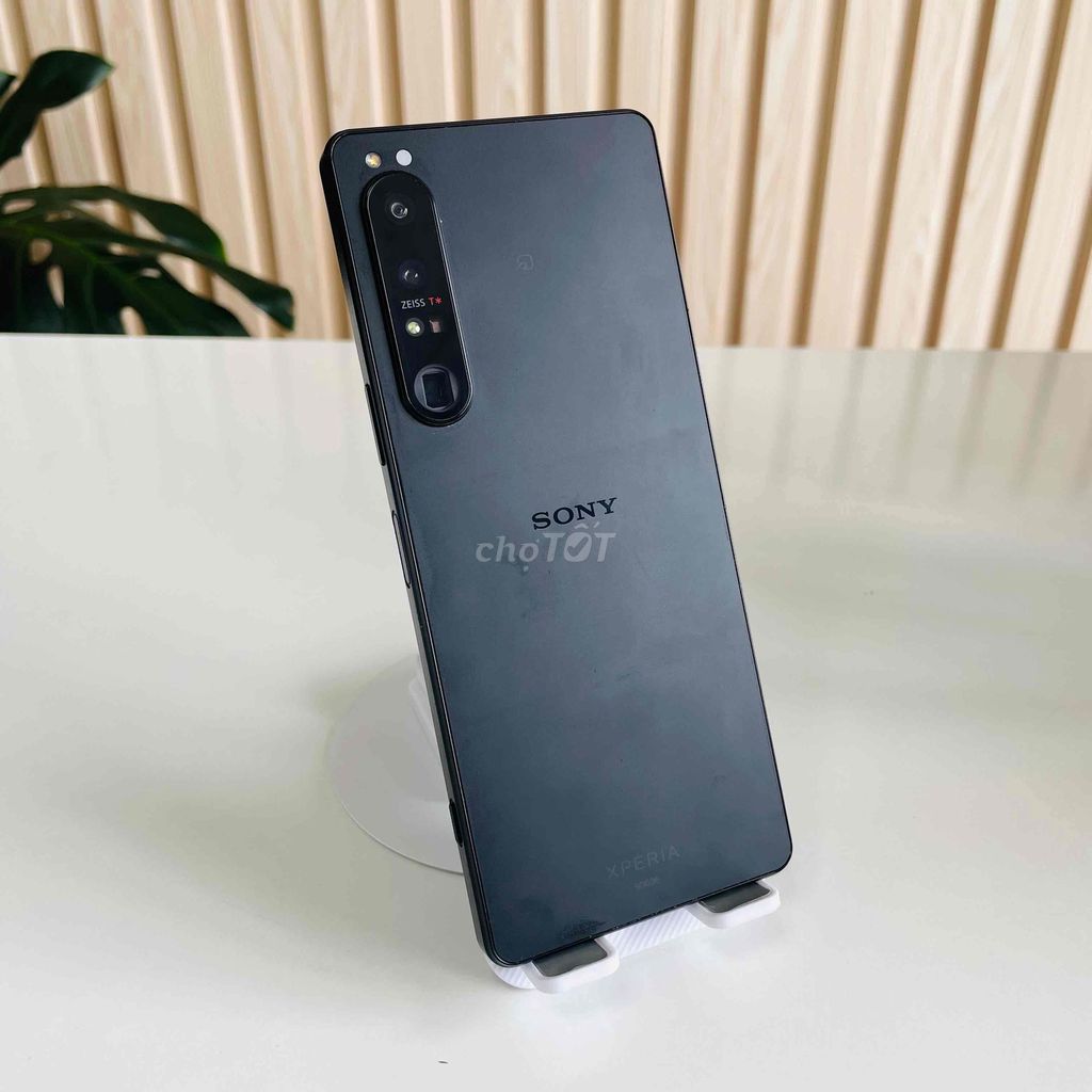 Sony 1 Mark 4 12/256GB Màn Lưu Ảnh - Màu Đen. Mua bán Điện thoại tại Quận Ninh Kiều Cần Thơ được đăng bởi Hmphone hình 1