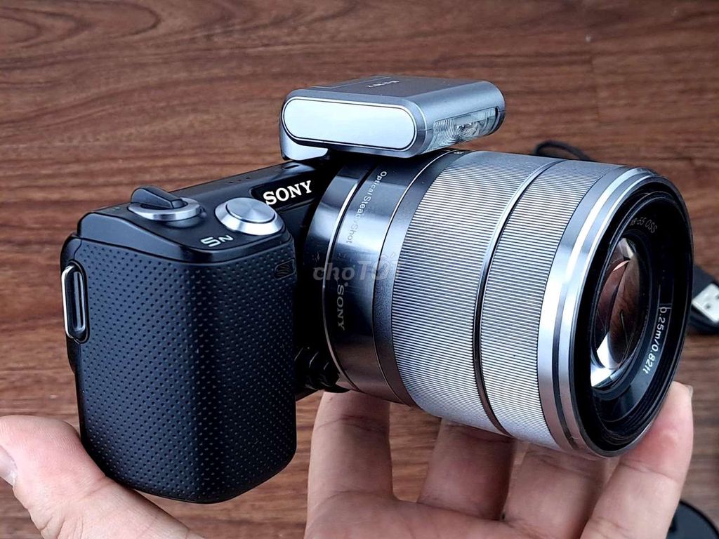 Sony Nex 5N + Lens 18-55mm OSS có Cảm ứng