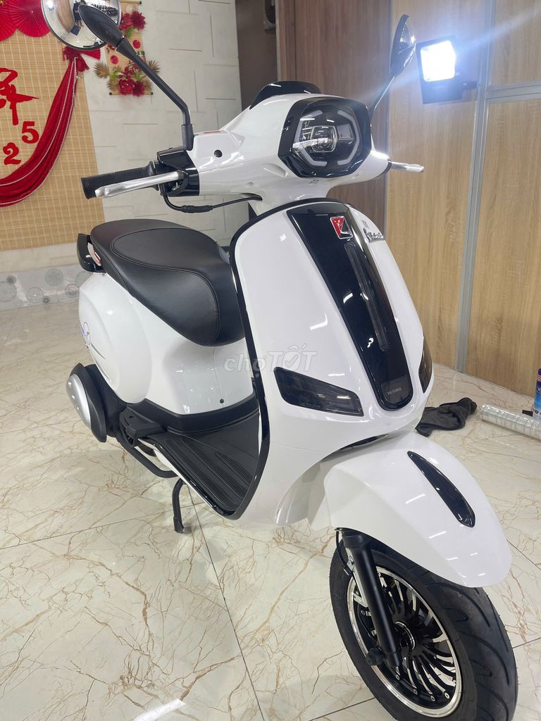 Victoria vespa 50cc chạy 200km rẻ hơn mới 5tr. Mua bán Xe điện tại Quận Ô Môn Cần Thơ được đăng bởi XE MÁY QUANG TRẦN chuyen bán xe trúng thưởng  hình 6