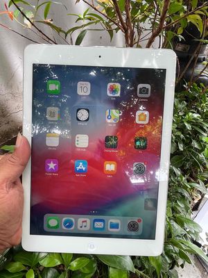 Apple iPad Air 16GB Bạc