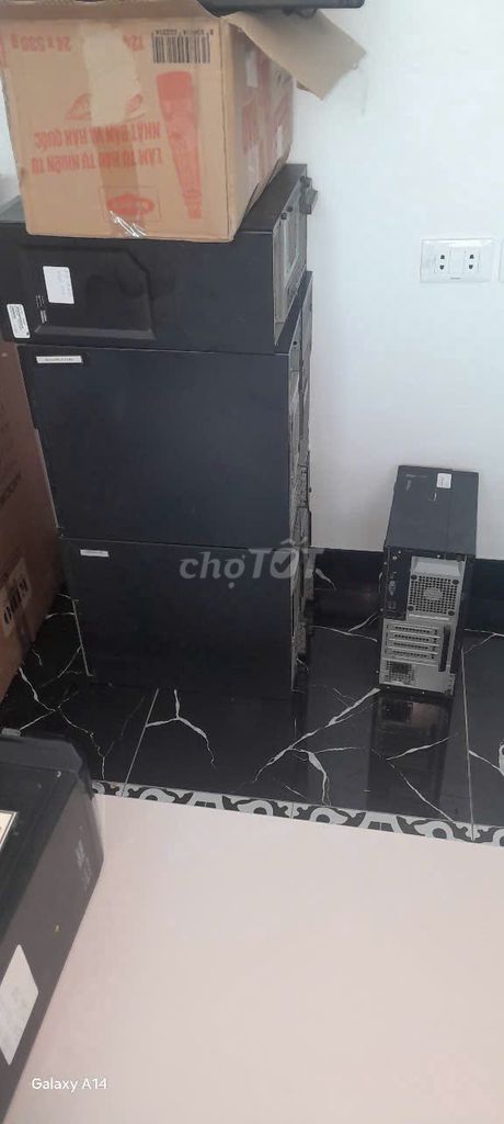Dell Vostr***70 Đã sử dụng. Mua bán Máy tính để bàn tại Huyện Gia Lâm Hà Nội được đăng bởi KieuViet Hung hình 1
