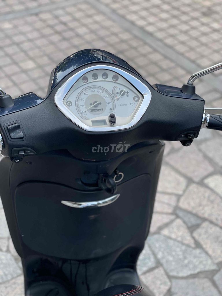 Piaggio Liberty Xanh đậm. Mua bán Xe máy tại Quận 7 Tp Hồ Chí Minh được đăng bởi Dương Đạt hình 4