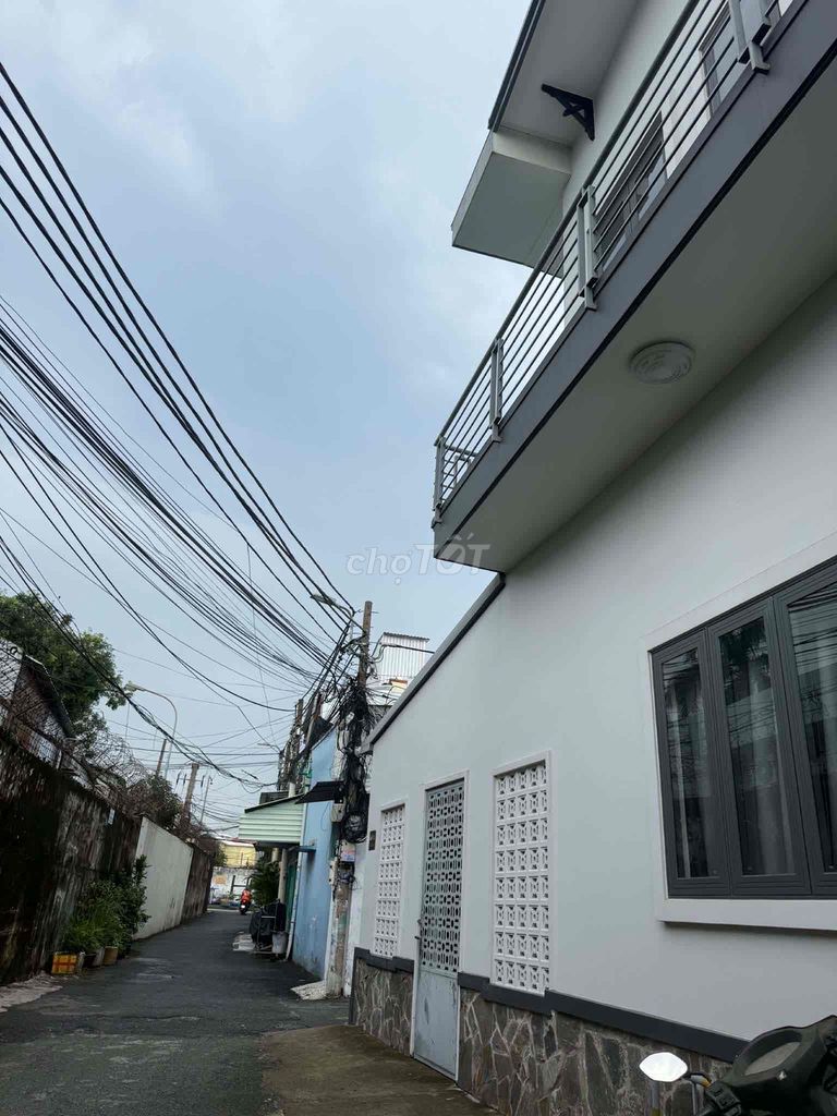 Nhà hẻm xe hơi Lê Văn Việt vs Tân Lập ngã 4 ga Metro Thủ Đức