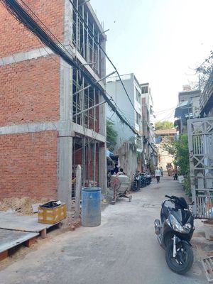 Plot of land 96 m² · Hẻm 549 Lê Văn Thọ