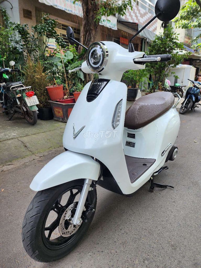 VinFast Evo200 2025 Trắng Siêu lướt. Mua bán Xe điện tại Quận 6 Tp Hồ Chí Minh được đăng bởi Ngọc  hình 1