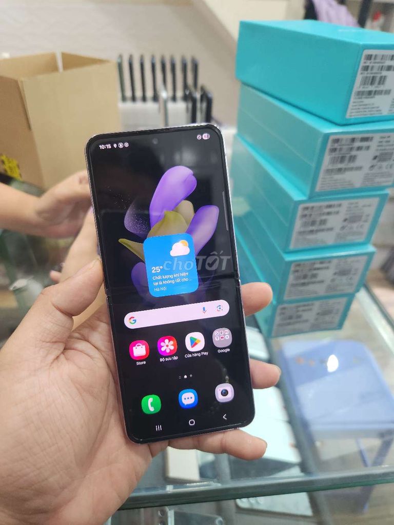Samsung Z Flip4 256GB Tím. Mua bán Điện thoại tại Quận 8 Tp Hồ Chí Minh được đăng bởi zzminphonezz hình 1