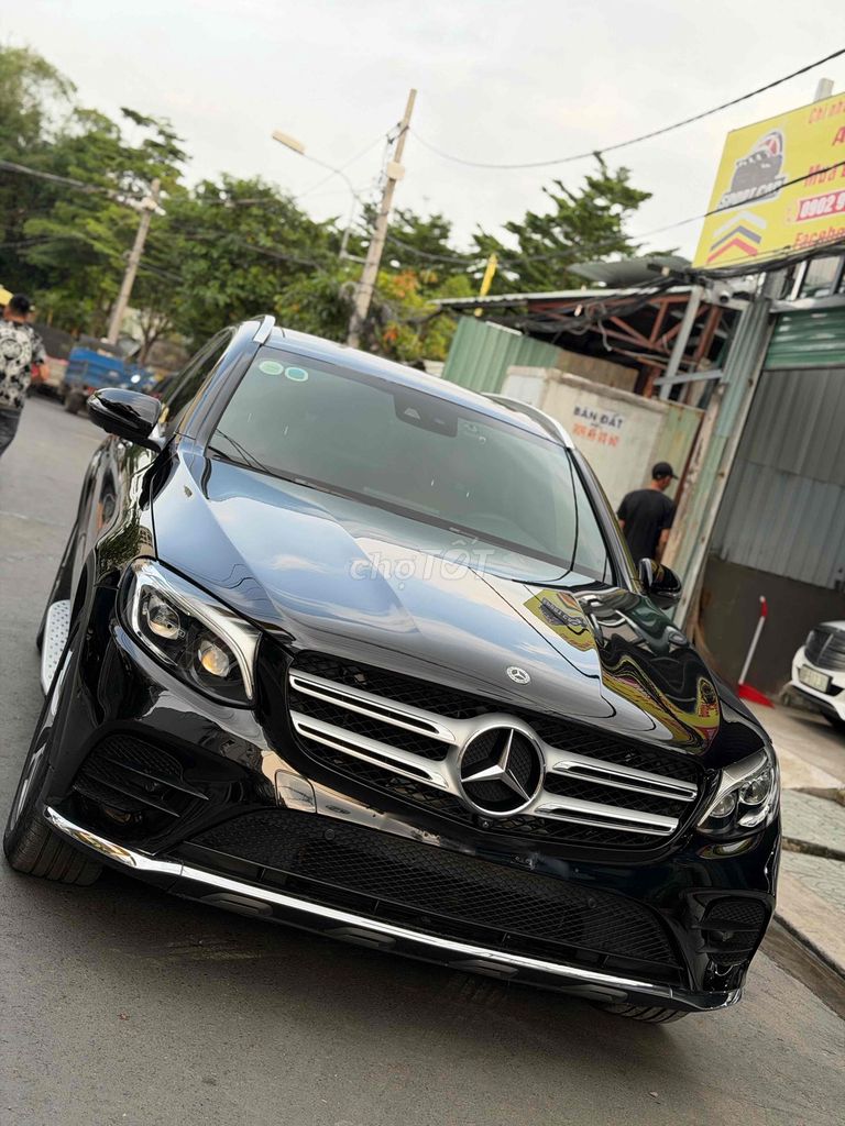 Mercedes-Benz GLC300 2019 Form mới Đen 78000 km. Mua bán Ô tô tại Quận 7 Tp Hồ Chí Minh được đăng bởi Thông Sport  hình 12