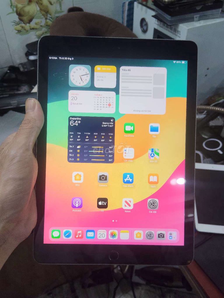 ipad gen 6 128gb,lỗi camera. Mua bán Máy tính bảng tại Quận Thanh Khê Đà Nẵng được đăng bởi Dương khánh alo 04 hà huy tập Đà nẵng hình 1