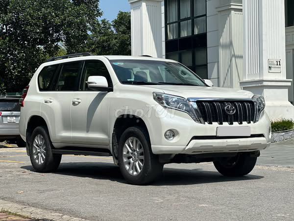 Toyota Prado 2.7 TXL , sx 2016. Mua bán Ô tô tại Quận Nam Từ Liêm Hà Nội được đăng bởi Trần Phương Siêu Thị Xe Lướt hình 3