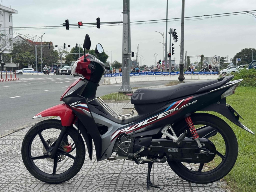 Hon Da wave blade dk 2022 xe nguyên rin. Mua bán Xe máy tại Quận Cẩm Lệ Đà Nẵng được đăng bởi Duc Tran  hình 7
