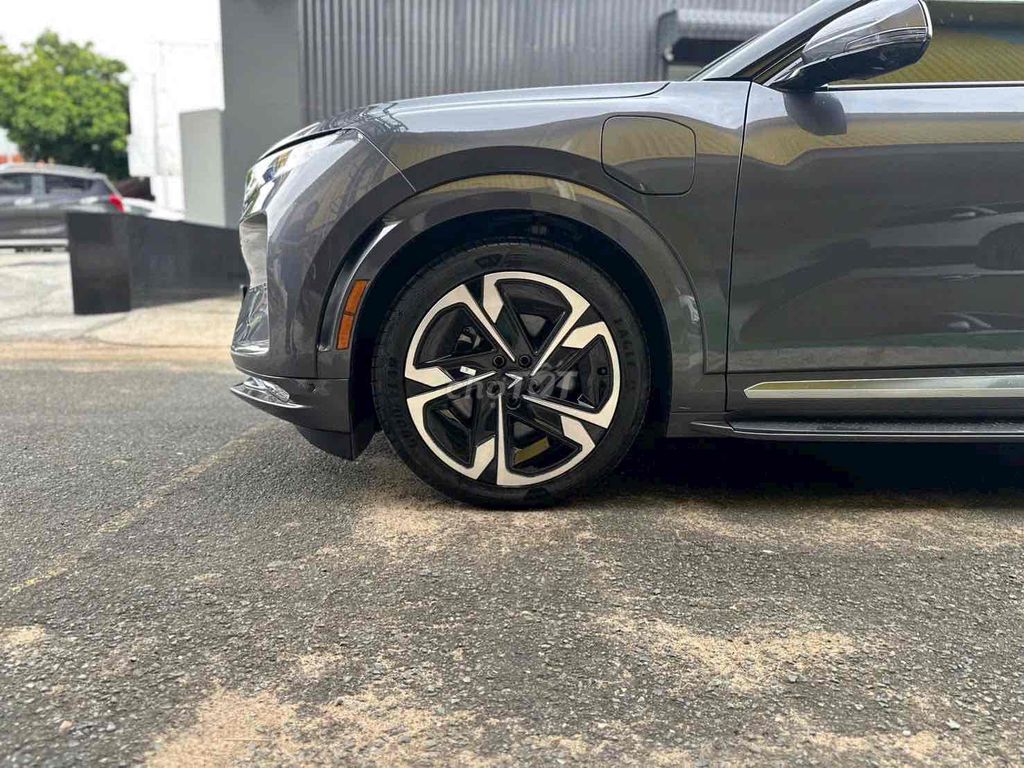 VinFast VF9 2024 Plus - 3400 km. Mua bán Ô tô tại Quận Tân Phú Tp Hồ Chí Minh được đăng bởi Nguyễn Tân Xe Lướt  hình 6