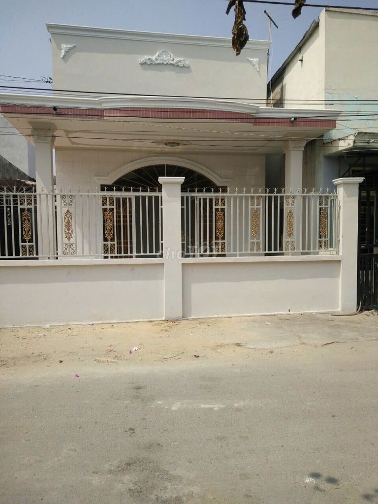  CẦN BÁN NHÀ-CHÍNH CHỦ- CỦ CHI-10M X 19M.185M2, CÓ 115M2 THỔ CƯ