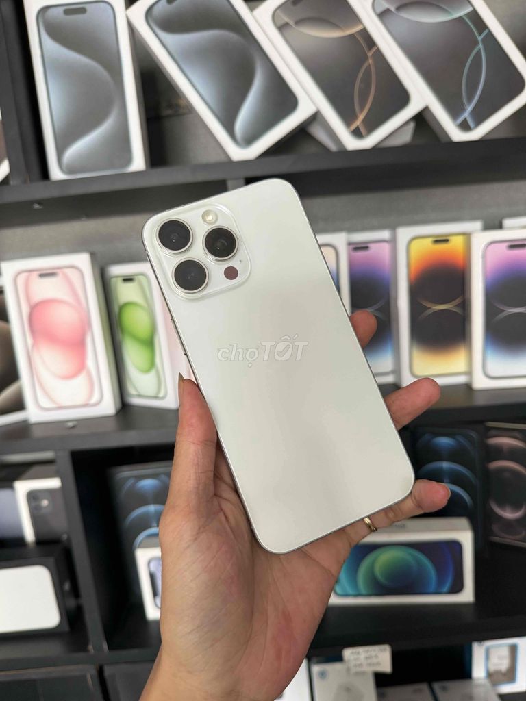 iPhone 15 Pro Max 256GB 4G VN NH 88% giaolui. Mua bán Điện thoại tại Thị xã Bến Cát Bình Dương được đăng bởi Devil Nguyễn hình 1