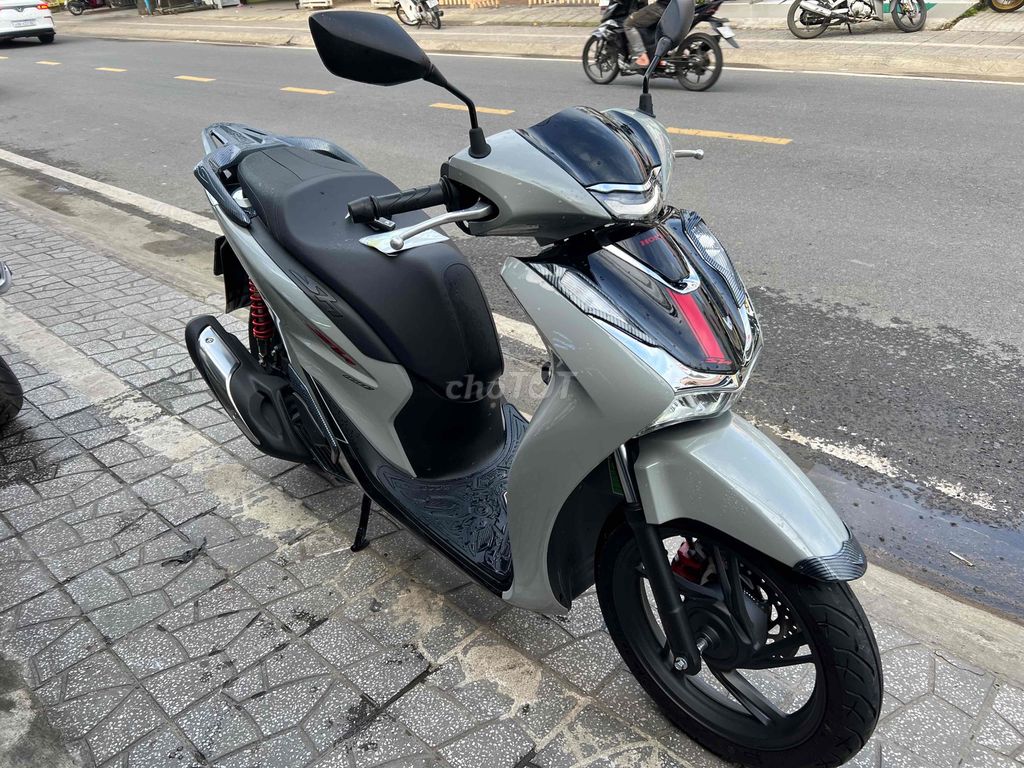Sh 160 ABS 2023 (xe lướt )❇️Đồng Moto Đà Lạt❇️. Mua bán Xe máy tại Thành phố Đà Lạt Lâm Đồng được đăng bởi ĐỒNG MOTOR 2  cá nhân hình 1