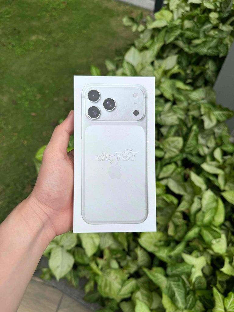 Apple iPhone 17 Pro Max 256 Trắng. Mua bán Điện thoại tại Huyện Bình Chánh Tp Hồ Chí Minh được đăng bởi Long Nguyễn hình 1