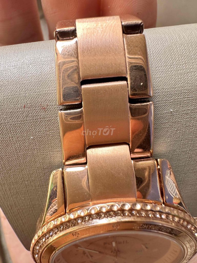 Đồng hồ Fossil ES5106 Nữ Vàng hồng Kim loại. Mua bán Đồng hồ tại Quận Tân Phú Tp Hồ Chí Minh được đăng bởi Pham Huy hình 1