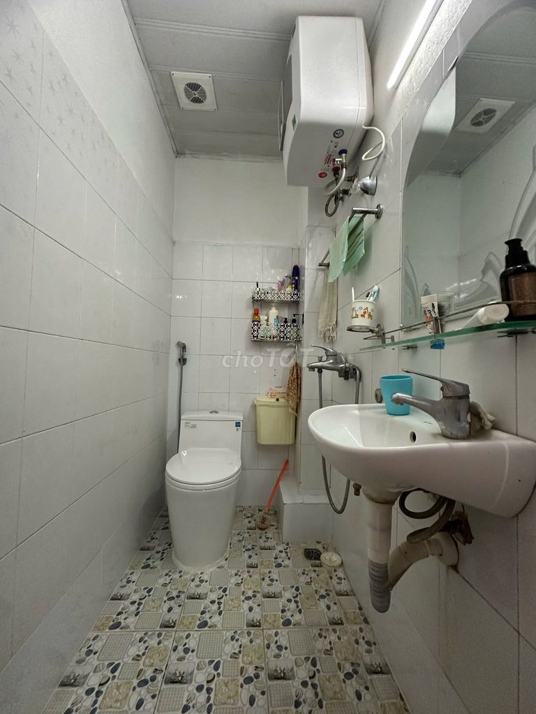 Аренда дома в Старом квартале, Фунг Хунг, Хоан Кием, 30м² x 3 этажа