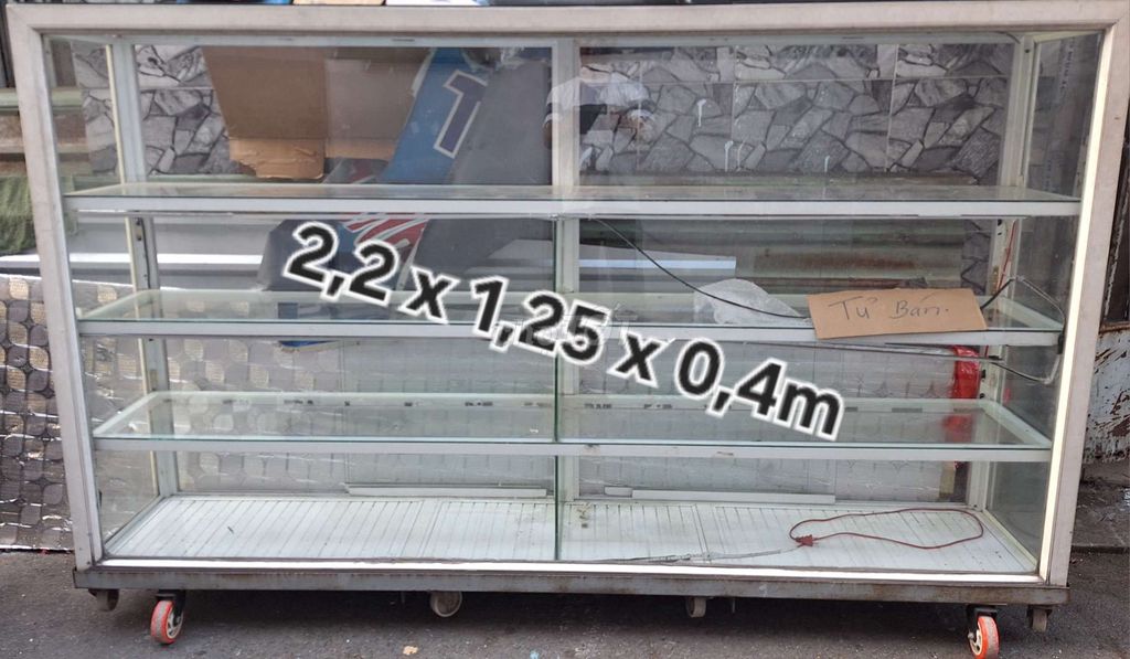 tủ kính trưng bày, mái hiên di động. Mua bán Nội thất, đồ gia dụng khác tại Quận Tân Bình Tp Hồ Chí Minh được đăng bởi Nguyễn thương hình 1