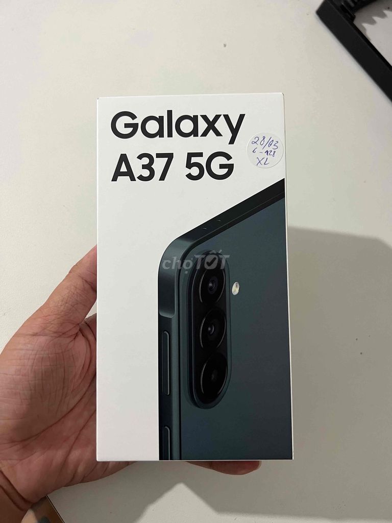 Samsung Galaxy A37 5G 6GB/128GB Mới nguyên seal. Mua bán Điện thoại tại Huyện Lục Nam Bắc Giang được đăng bởi Lưu Quang Hội hình 1