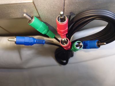 Dây tín hiệu video Component Jack AV RCA bông sen.. Mua bán Phụ kiện (Màn hình, Chuột...) tại Quận 10 Tp Hồ Chí Minh được đăng bởi Phi Phạm