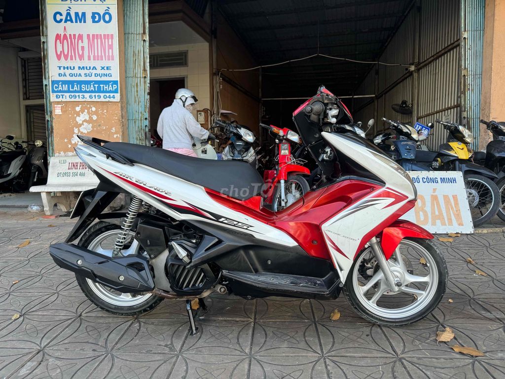 HONDA AIR BLADE FI ,BS:95H1:HẬU GIANG. Mua bán Xe máy tại Quận Ninh Kiều Cần Thơ được đăng bởi DVCĐ Công Minh hình 2