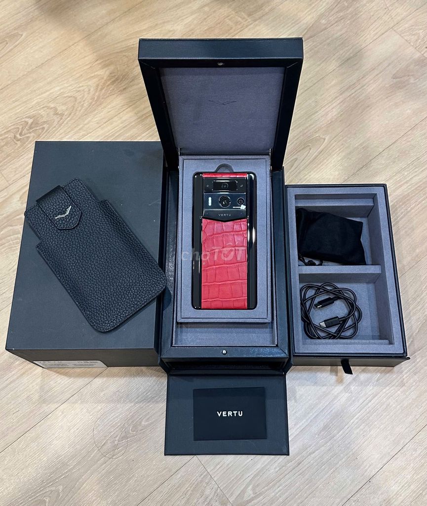 VERTU META 2 – ĐỈNH CAO CÔNG NGHỆ