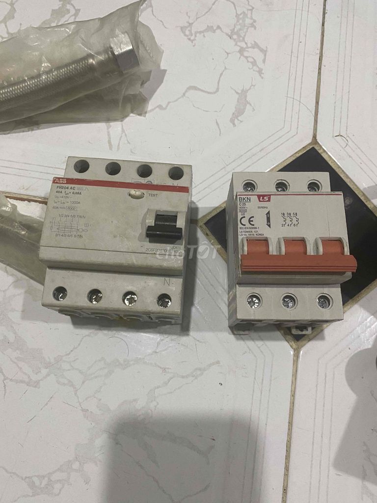 Thiết bị điện ABB DS204 AC 40A. Mua bán Nội thất, đồ gia dụng khác tại Thành phố Thủ Đức Tp Hồ Chí Minh được đăng bởi pro men hình 1