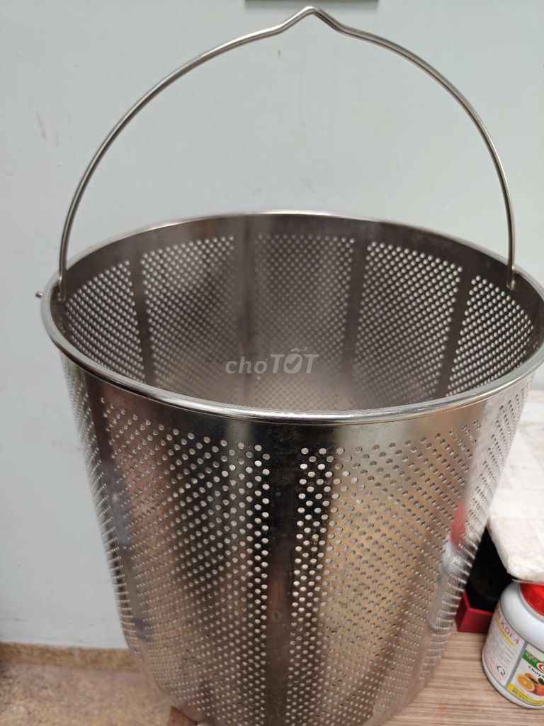 Lồng trụng xương Inox 40x40 cm Bạc. Mua bán Dụng cụ nhà bếp tại Quận Ba Đình Hà Nội được đăng bởi Hoàng Minh Tuấn hình 1