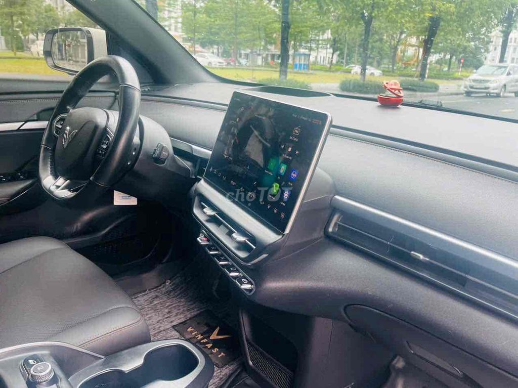 VinFast VF 6 Plus 2024 Trắng 5 vạn km. Mua bán Ô tô tại Quận Hoàng Mai Hà Nội được đăng bởi Dương Xuân Trường hình 13