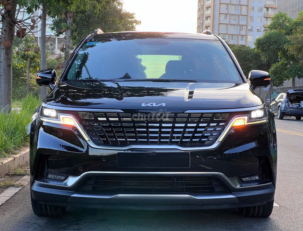 Kia Carnival 2023 Premium 2.2D 7S - 50000 km. Mua bán Ô tô tại Quận 11 Tp Hồ Chí Minh được đăng bởi Kim Ngân Xe Lướt hình 2