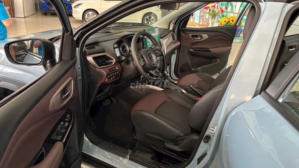 Suzuki fronx 2025 đủ màu giao ngay ưu đãi chốt sớm. Mua bán Ô tô tại Quận Gò Vấp Tp Hồ Chí Minh được đăng bởi SUZUKI VIỆT LONG  hình 15