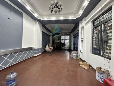 Аренда · 8 комн. · 96 м² · Quận Hải Châu, ул. Đường Phan Đăng Lưu