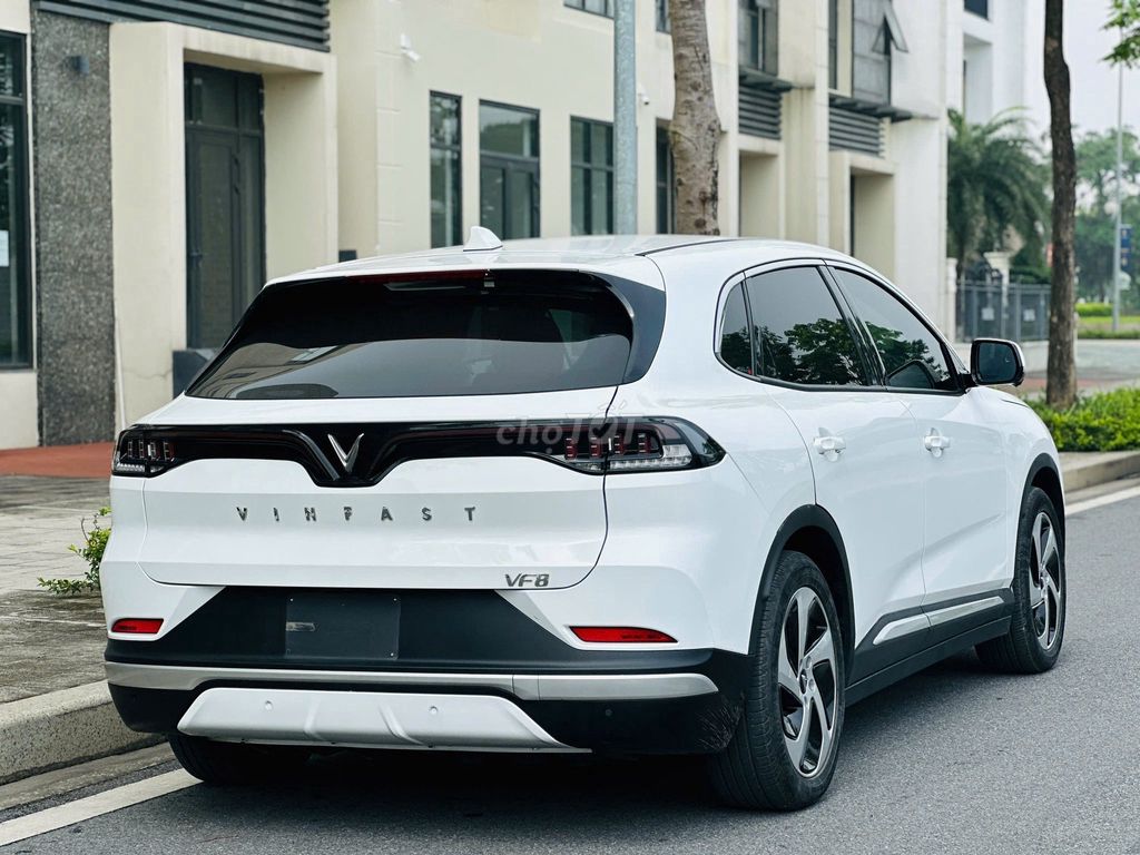 VinFast VF8 Eco AWD 2023 - 745 Triệu. Mua bán Ô tô tại Quận Bắc Từ Liêm Hà Nội được đăng bởi Anh Lâm 269 Auto Car hình 9