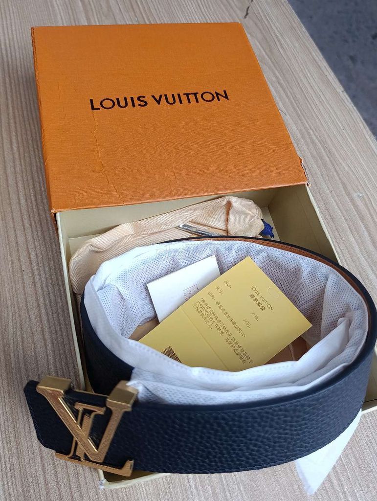 Dây nịt Louis Vuitton Nam Da Đen. Mua bán Phụ kiện thời trang khác tại Quận Tân Bình Tp Hồ Chí Minh được đăng bởi Vannang Tran hình 1
