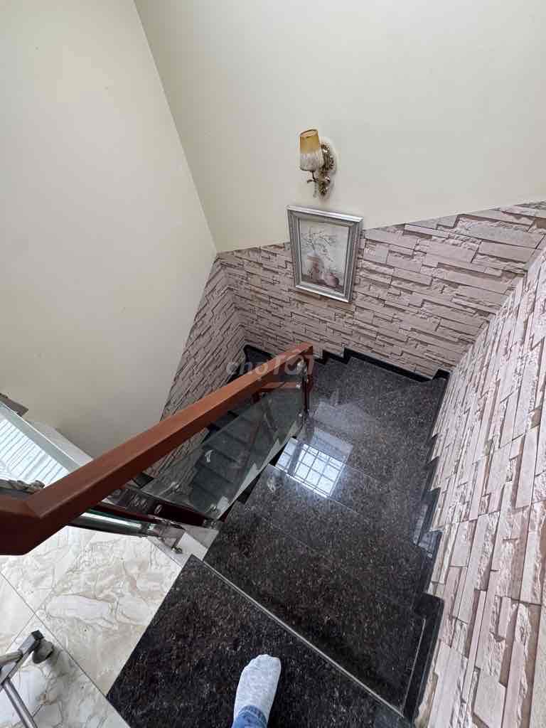 🏠蓉房地产  CHỈ 4.5 TỶ - 4 TẦNG KHU PHÂN LÔ NGAY CƯ XÁ PHÚ LÂM A - CẠNH CHỢ. Mua bán nhà ở tại Quận 6 Tp Hồ Chí Minh được đăng bởi Nhung Hana hình 5