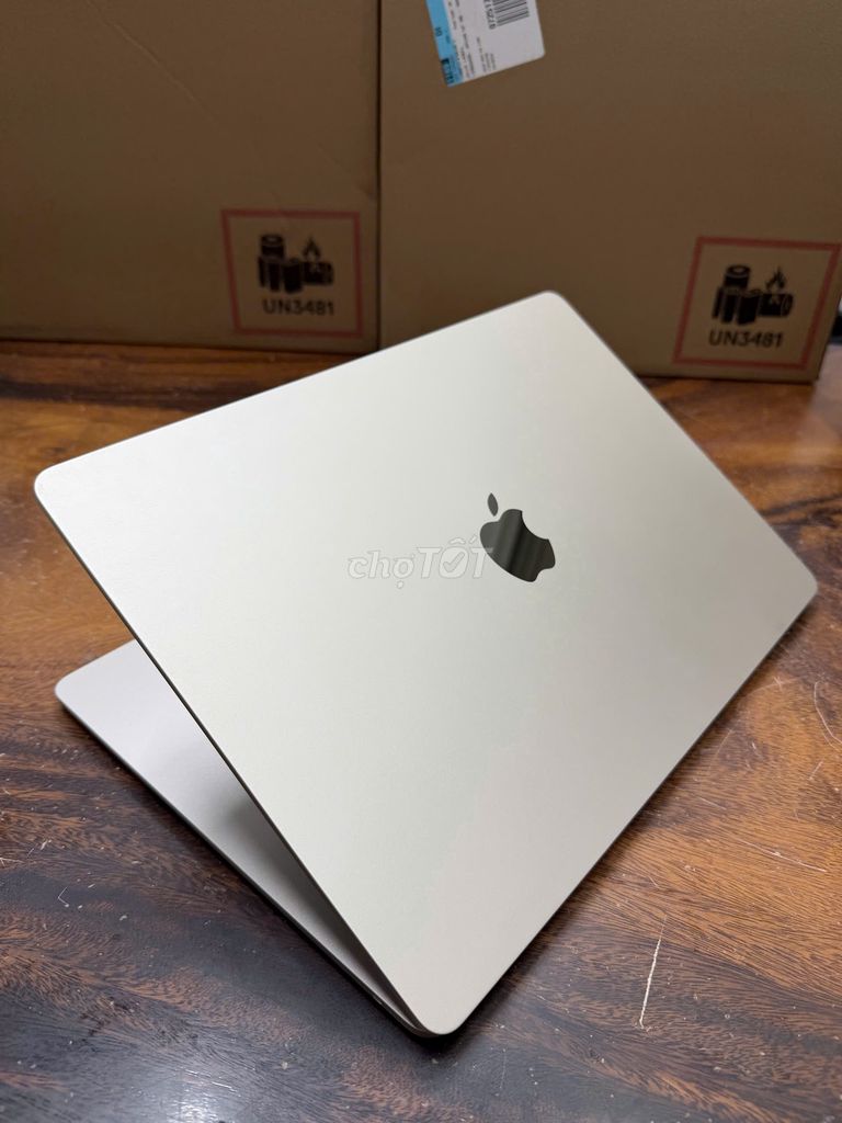 Macbook Air 15 inch M4 16GB/512GB Starlight 99%. Mua bán Laptop tại Quận Tân Bình Tp Hồ Chí Minh được đăng bởi Nguyễn Phi triều hình 1