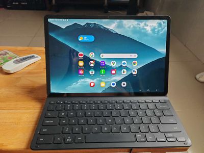 Máy tính bảng Samsung Galaxy tab S8 plus. Mua bán Máy tính bảng tại Thành phố Biên Hòa Đồng Nai được đăng bởi Cận Nguyễn