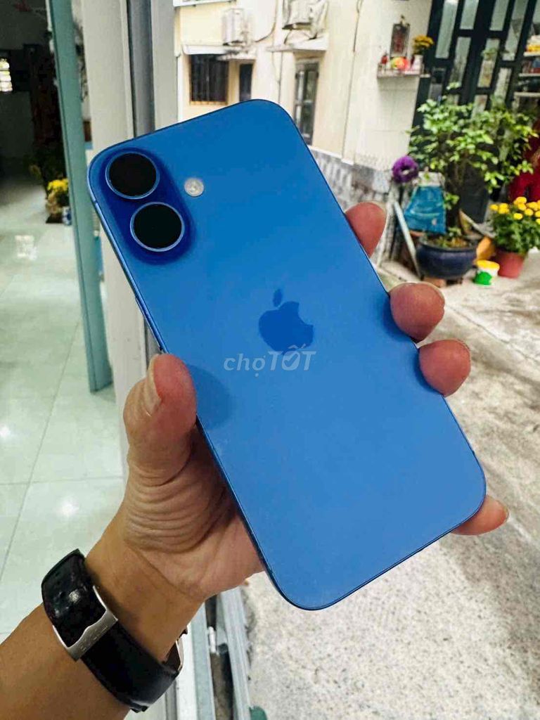 Apple iPhone 16 128GB Xanh zin áp pin 94% chất. Mua bán Điện thoại tại Thành phố Biên Hòa Đồng Nai được đăng bởi Oanh Hoang hình 1