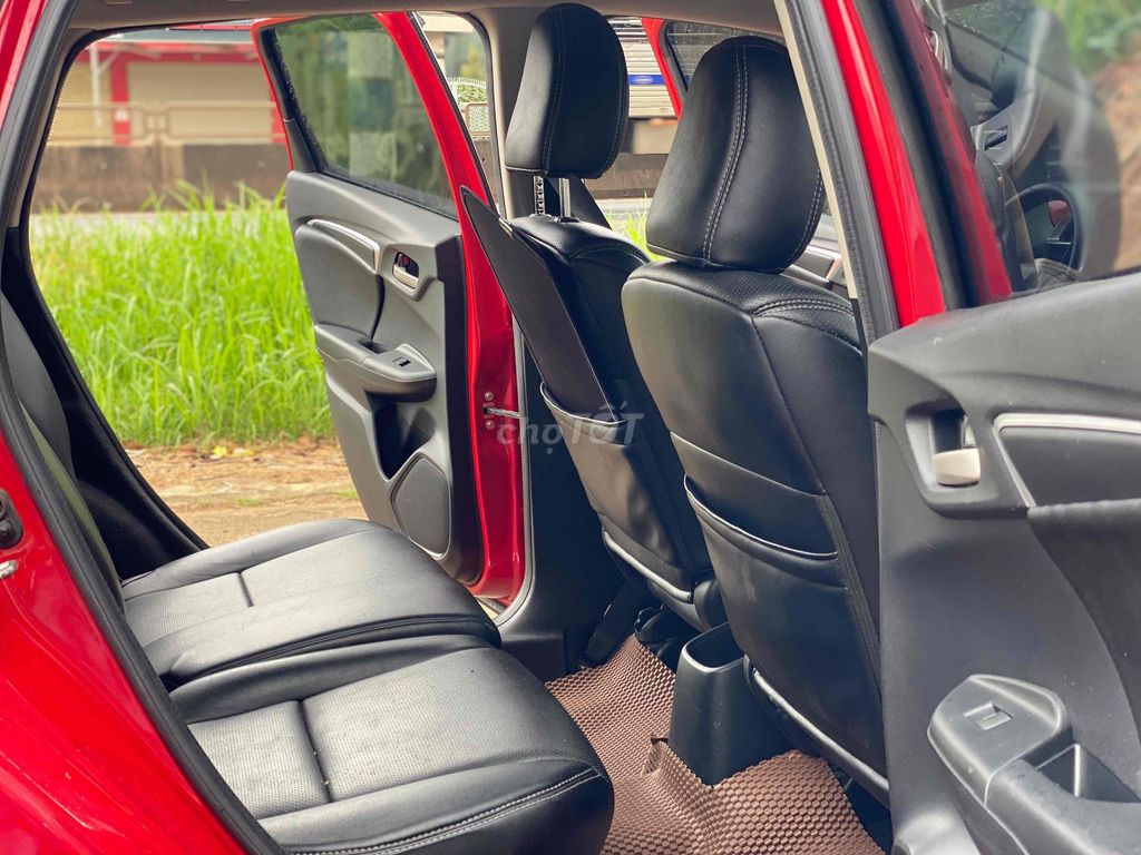 Honda Jazz 2018 CVT- 69000 km. Mua bán Ô tô tại Thành phố Long Khánh Đồng Nai được đăng bởi Mr hiếu hình 9