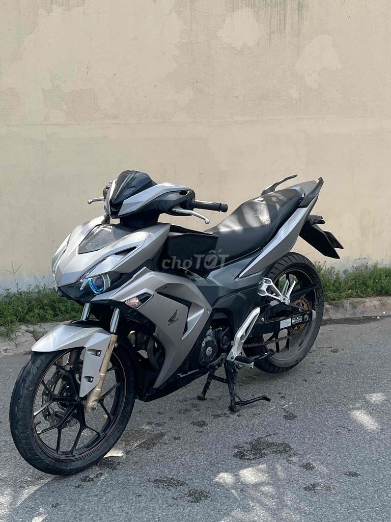 Производитель оригинальных двигателей Honda Winner X V3