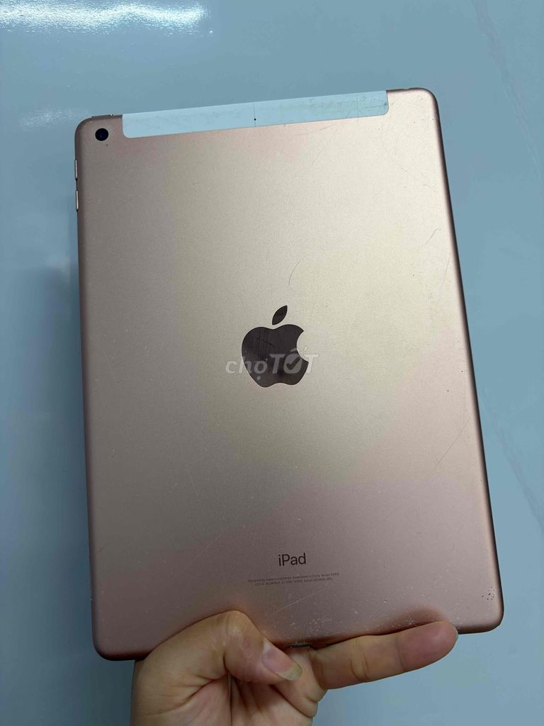 Apple iPad Gen 6 32GB bản Wifi + 4G. Mua bán Máy tính bảng tại Huyện Hóc Môn Tp Hồ Chí Minh được đăng bởi Linh hình 1